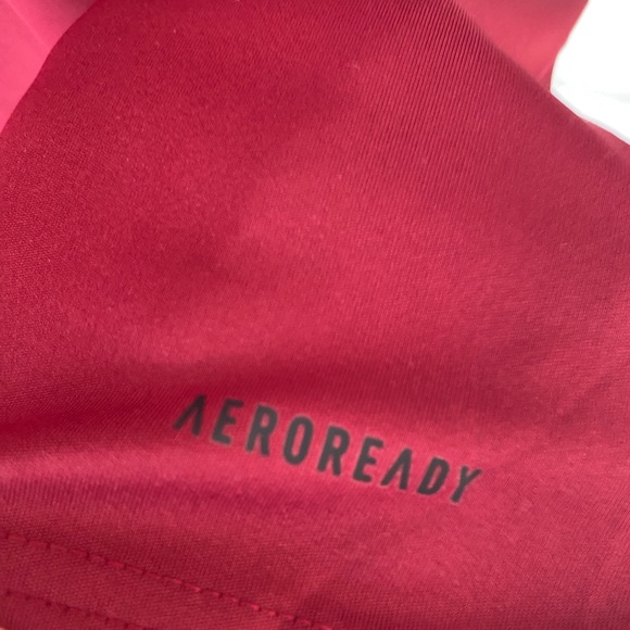 Adidas 2023/2024 Manchester United Training Soccer Jersey. - Picture 7 of 10